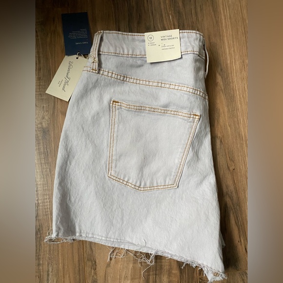 New Vintage stretch shorts size 12 - Picture 2 of 3